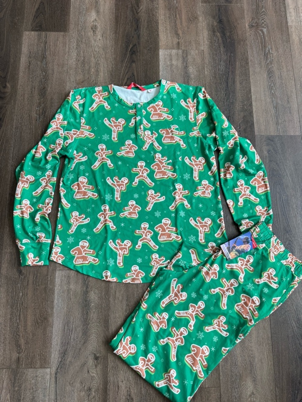 Shinesty Adult Green Ninja Gingerbread Holiday Pajama Set